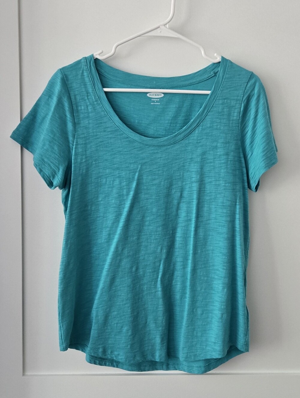 *Old Navy Teal Scoop Neck Everywear Tee Sz S